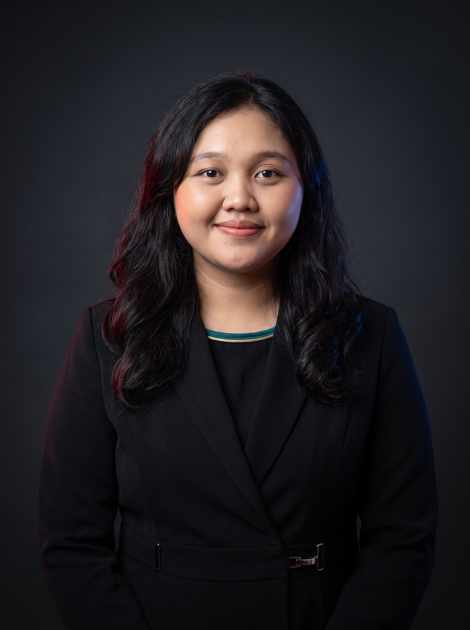 Nanda Rahma — front view